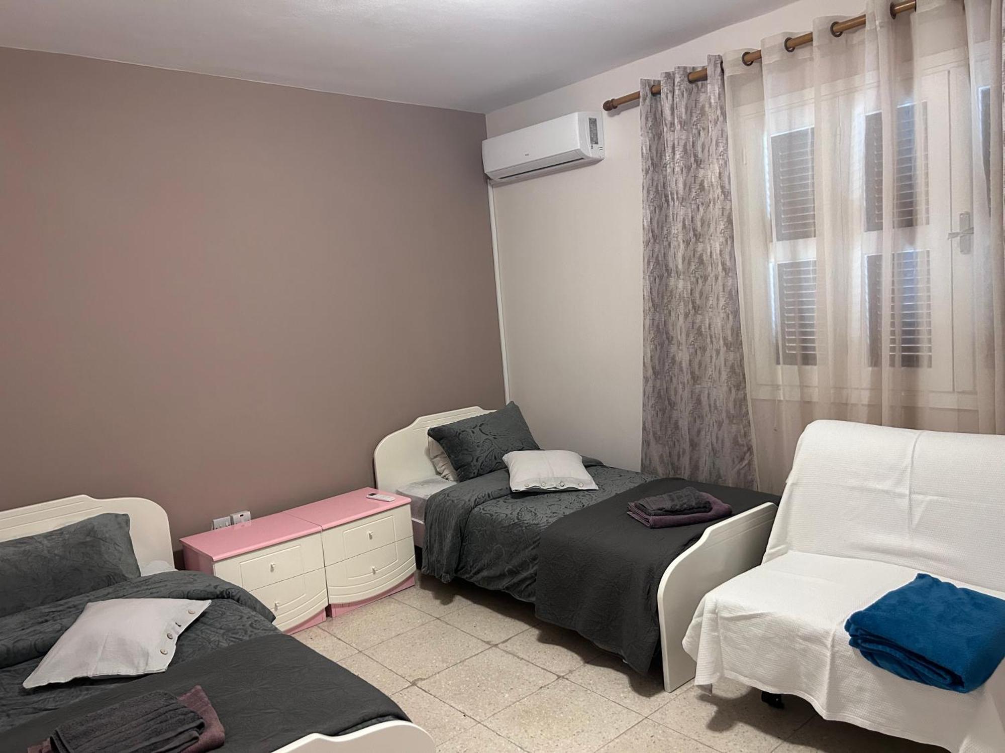 Ptolemaidos Cosy Family Apartment Larnaca Luaran gambar