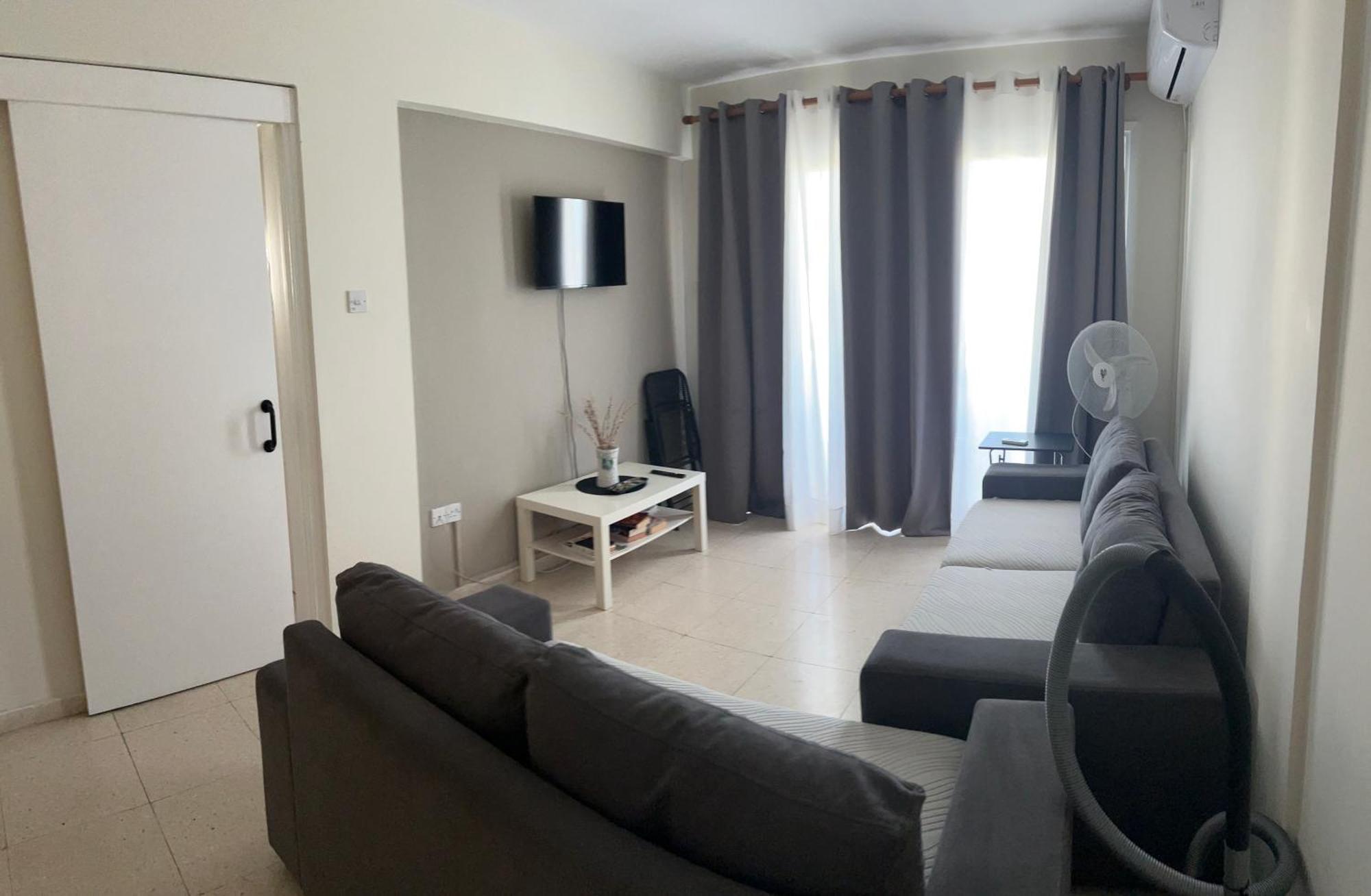 Ptolemaidos Cosy Family Apartment Larnaca Luaran gambar